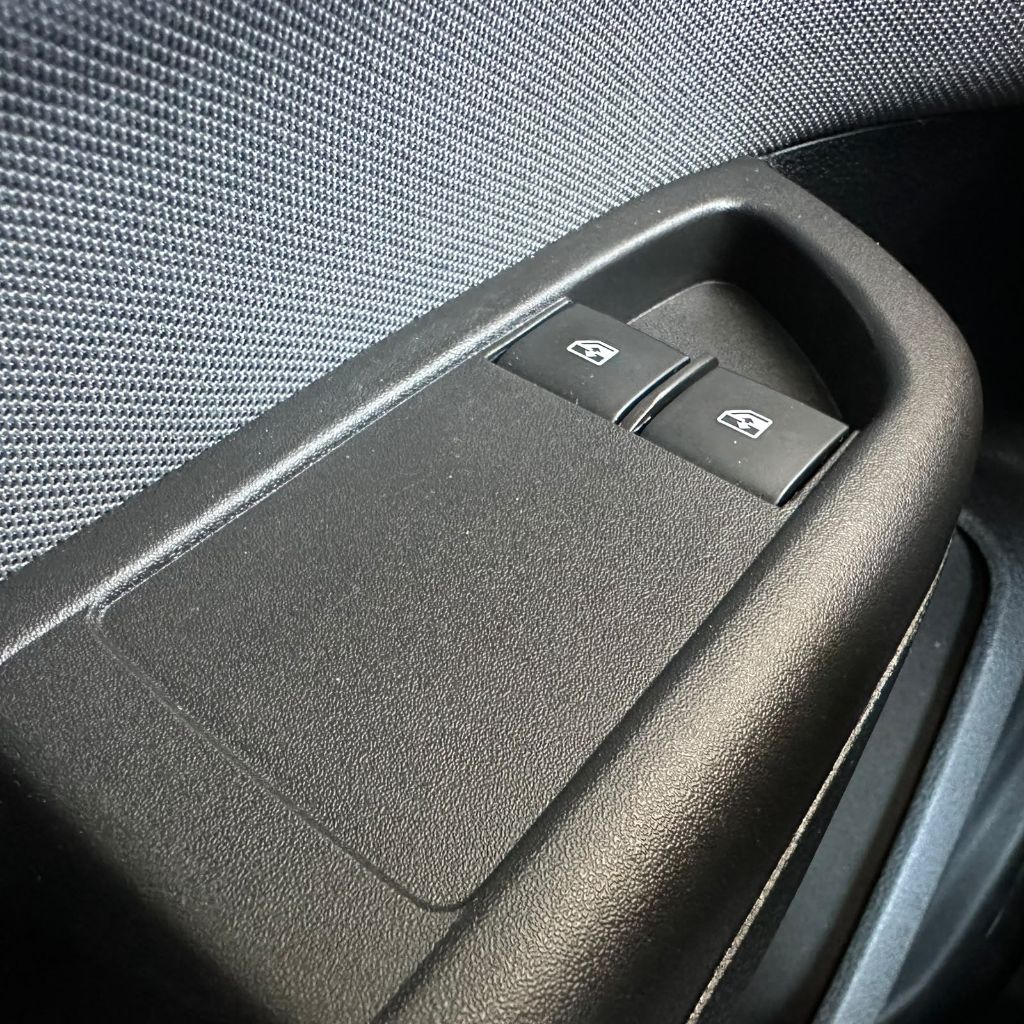 ONIX HATCH LT 1.0 8V FlexPower 5p Mec. - foto 17