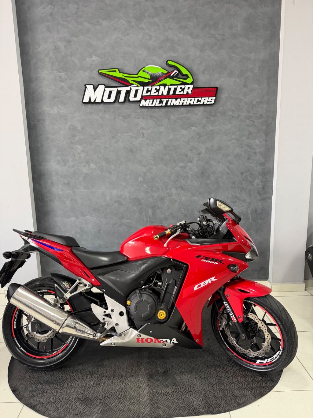 CBR 500R — foto 1