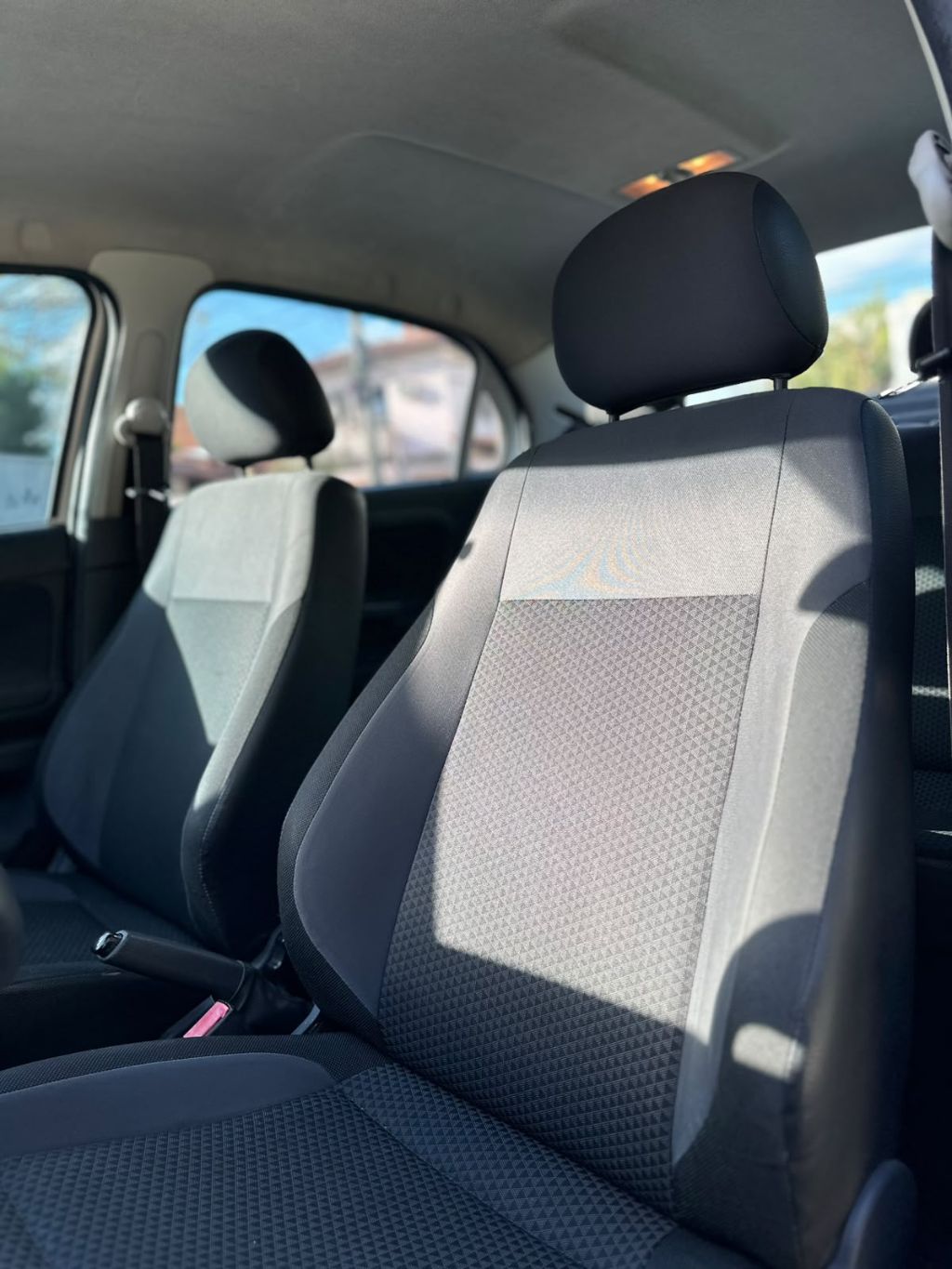 VOYAGE Trendline 1.6 T.Flex 8V 4p — foto 3