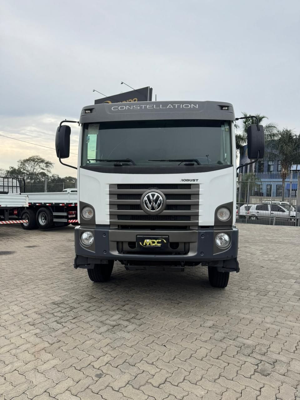 24-260 E Constel. 6x2 Compactador — foto 2