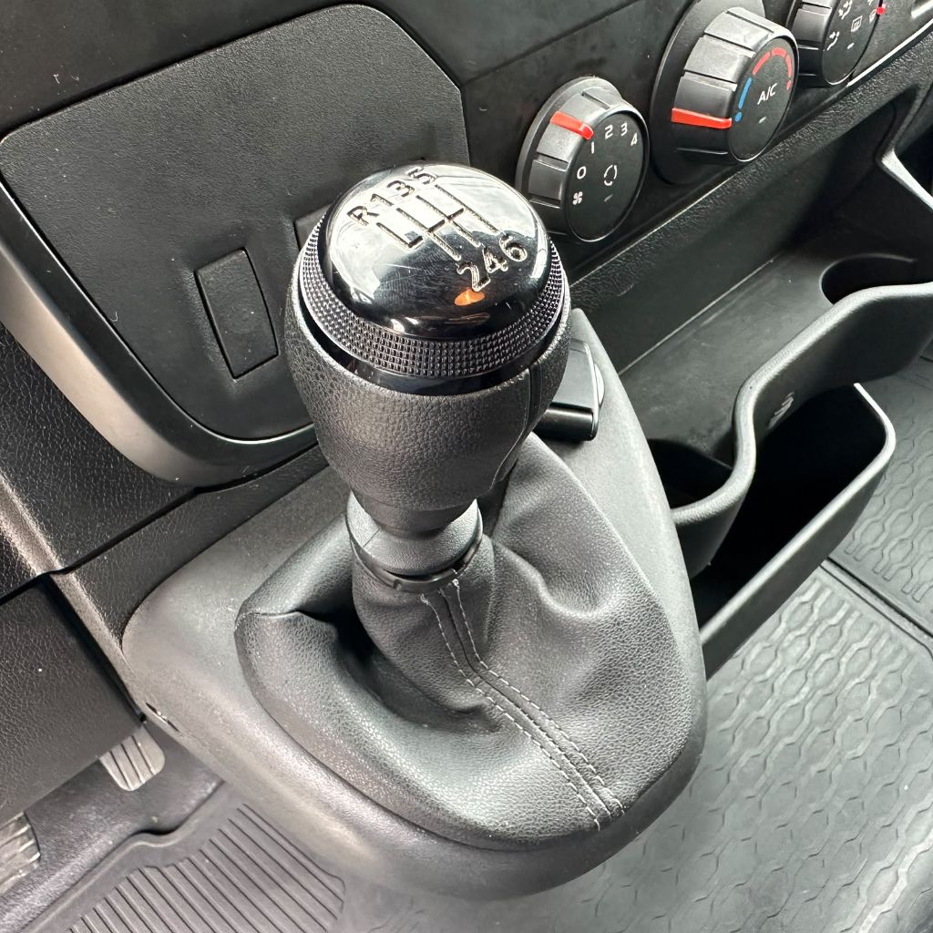 Master 2.3 dCi Grand Furgão16V Diesel - foto 16