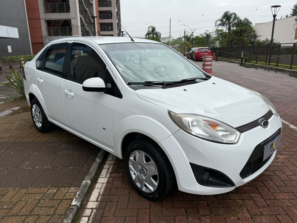 FORD FIESTA SEDAN 1.6 2014 FLEX — foto 7