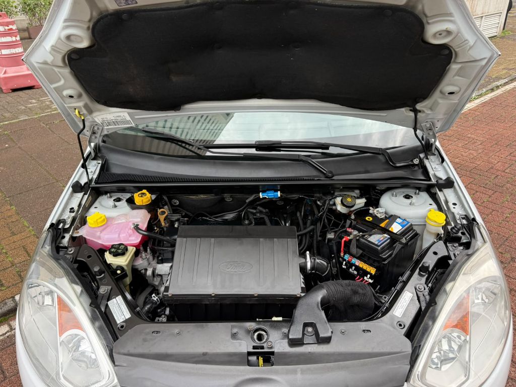 FORD FIESTA SEDAN 1.6 2014 FLEX — foto 8