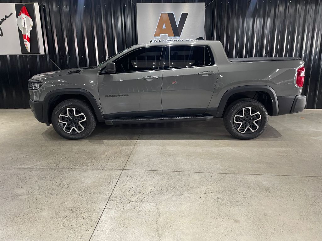 RAMPAGE REBEL IGNIT. 2.0 TB CD 4X4 Aut. — foto 4