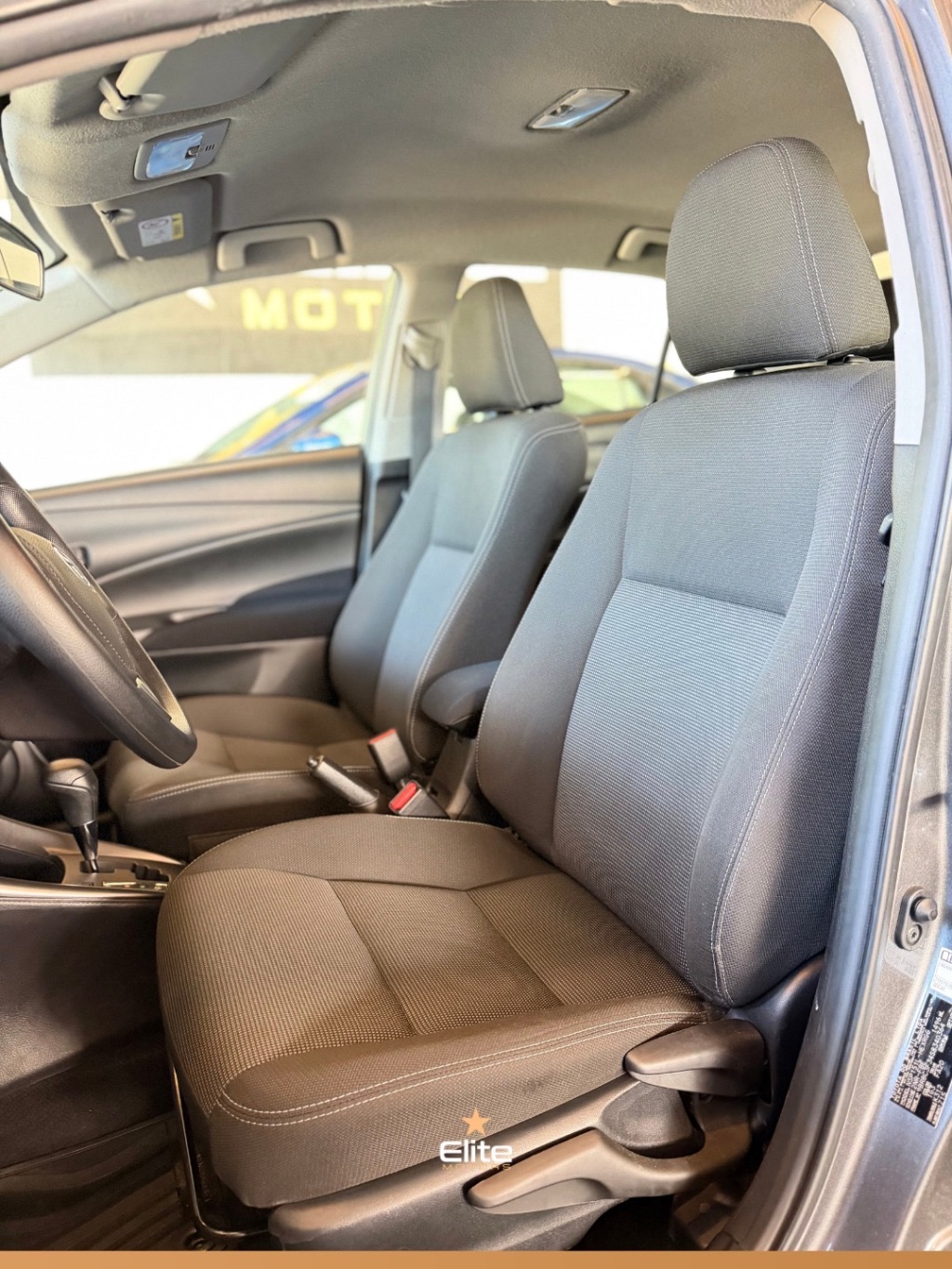 YARIS XL Sedan 1.5 Flex 16V 4p Aut. — foto 6