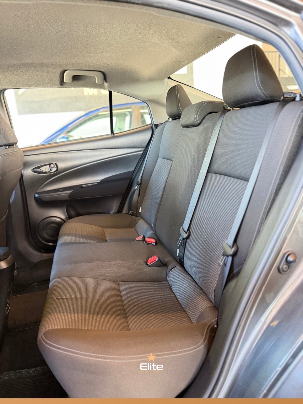 YARIS XL Sedan 1.5 Flex 16V 4p Aut. — foto 5