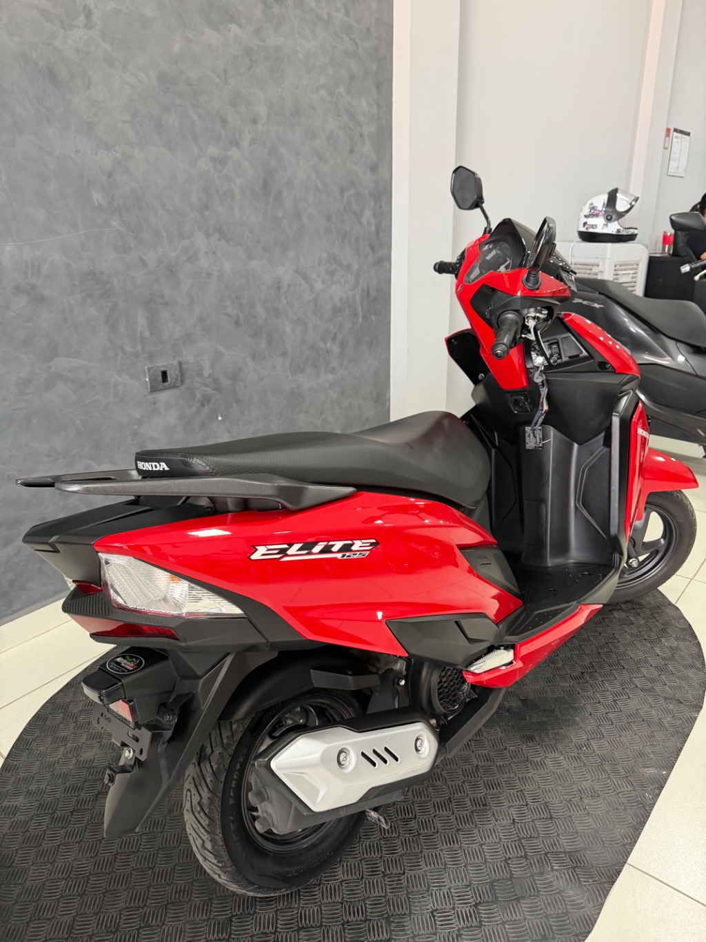 ELITE 125 — foto 5