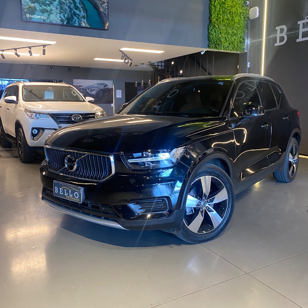 XC 40 T-4 MOMENTUM 2.0 190cv FWD — foto 1