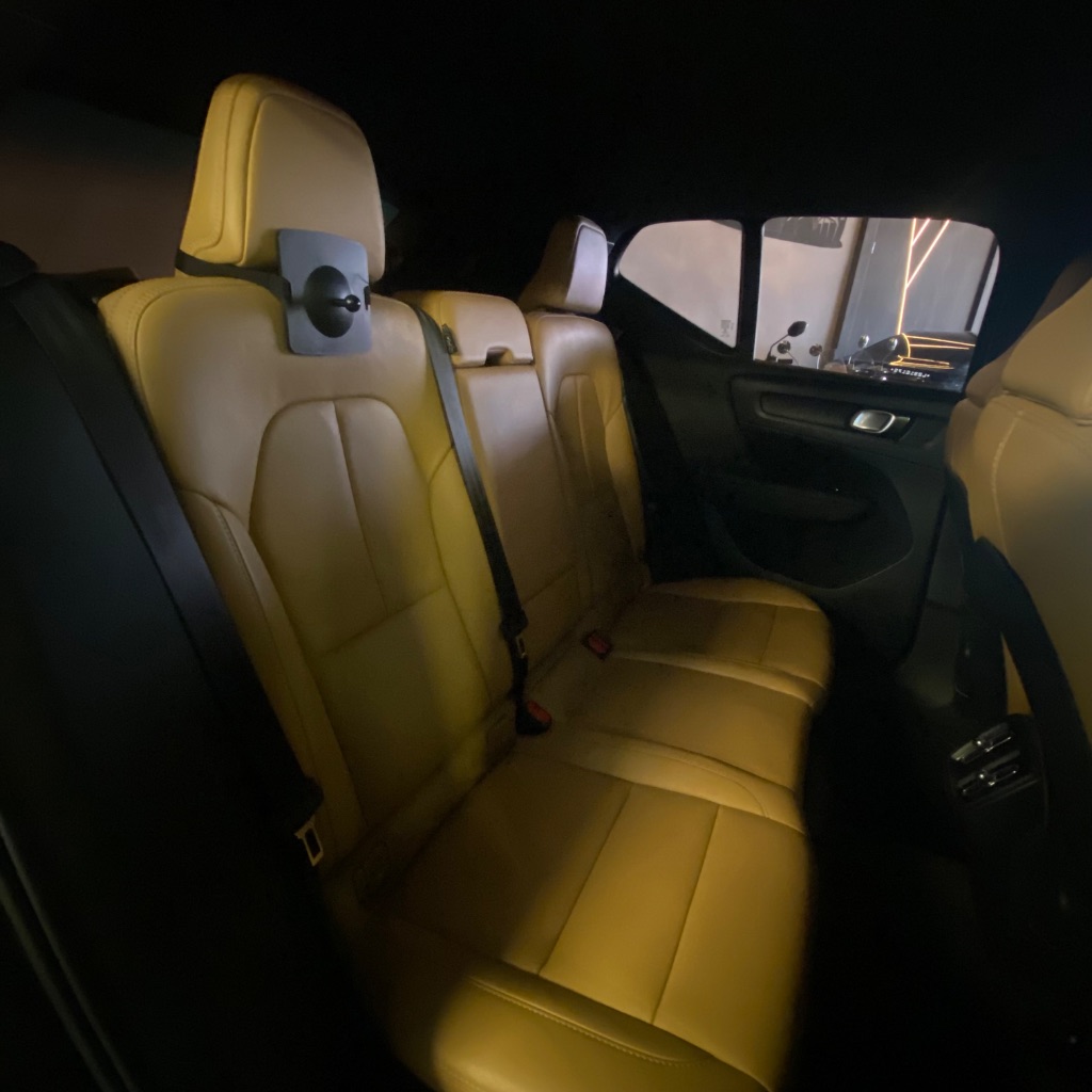 XC 40 T-4 MOMENTUM 2.0 190cv FWD — foto 8