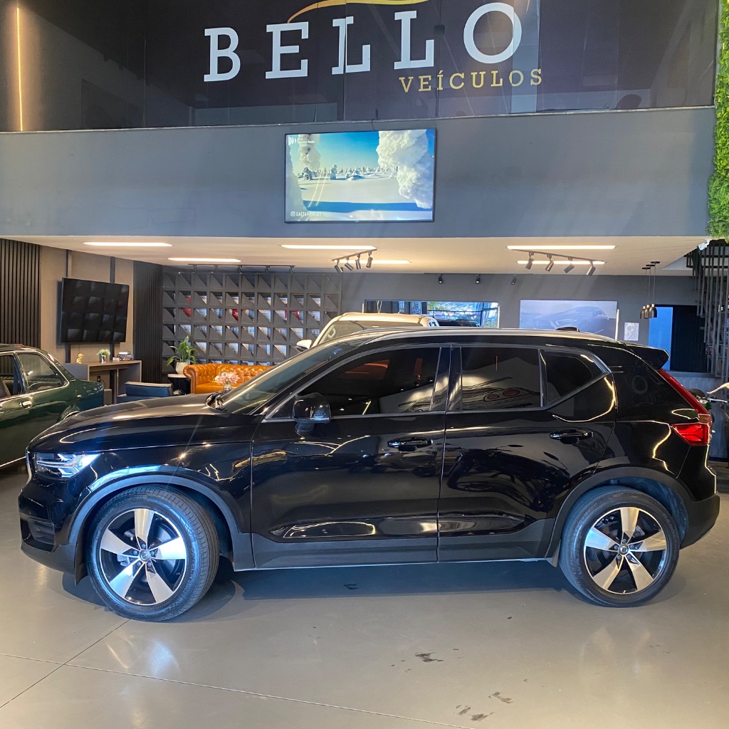 XC 40 T-4 MOMENTUM 2.0 190cv FWD — foto 3