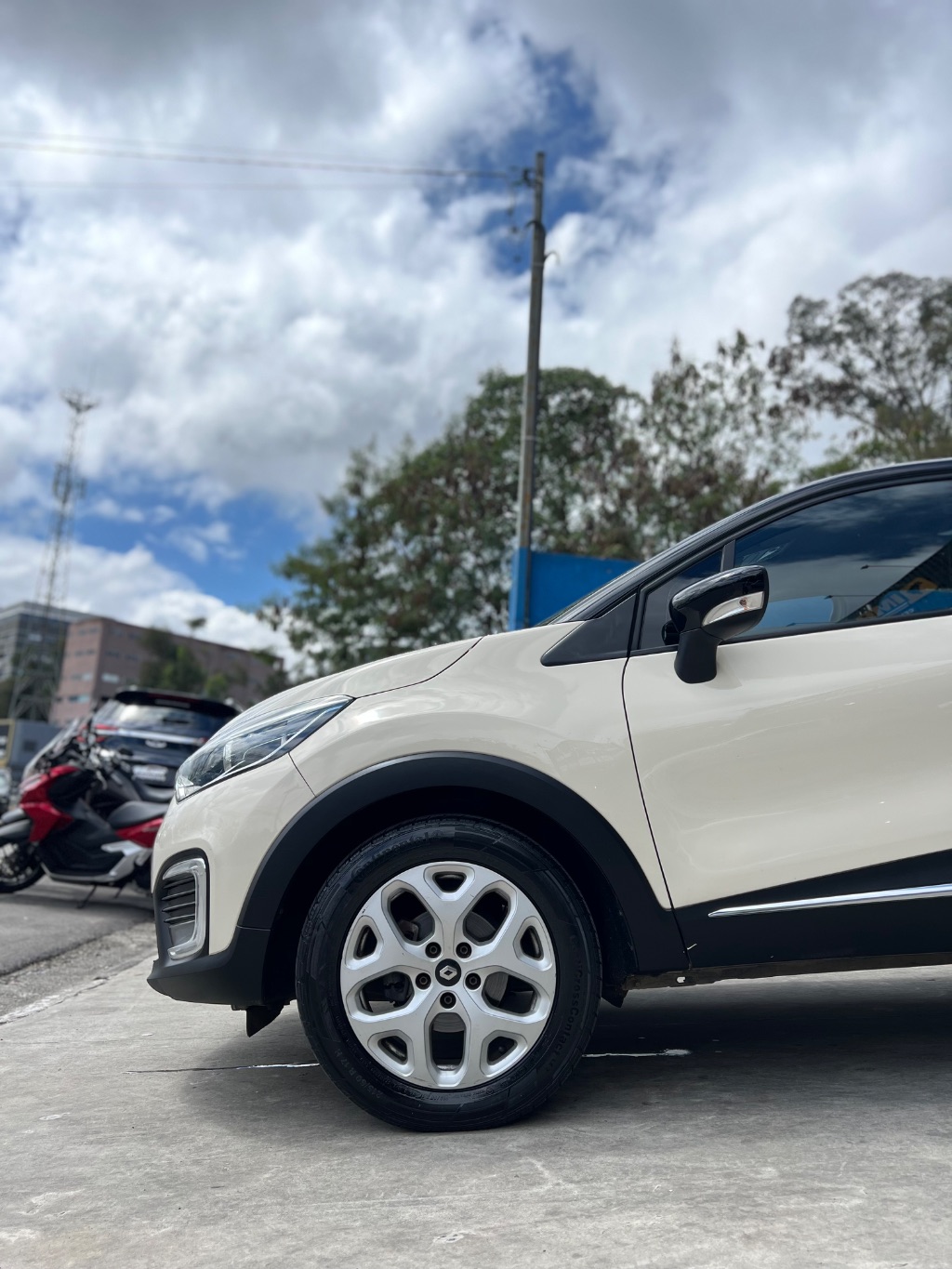 CAPTUR Life 1.6 16V Flex 5p Aut. — foto 4