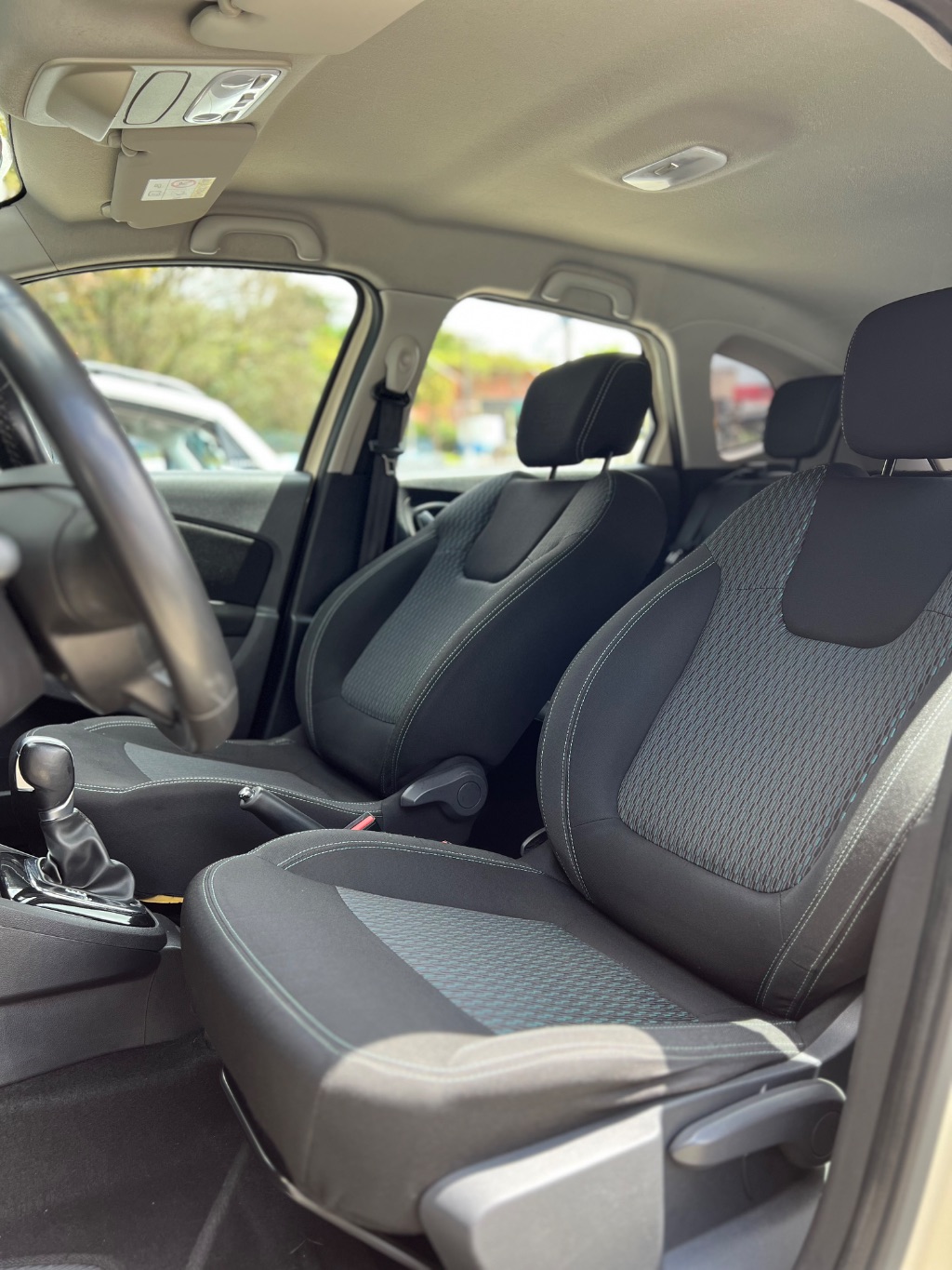 CAPTUR Life 1.6 16V Flex 5p Aut. — foto 14