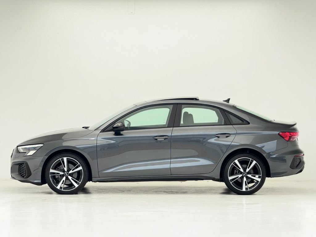 A3 Sed.Perf. Black 2.0 TFSI S-tr. (Hib.) — foto 5