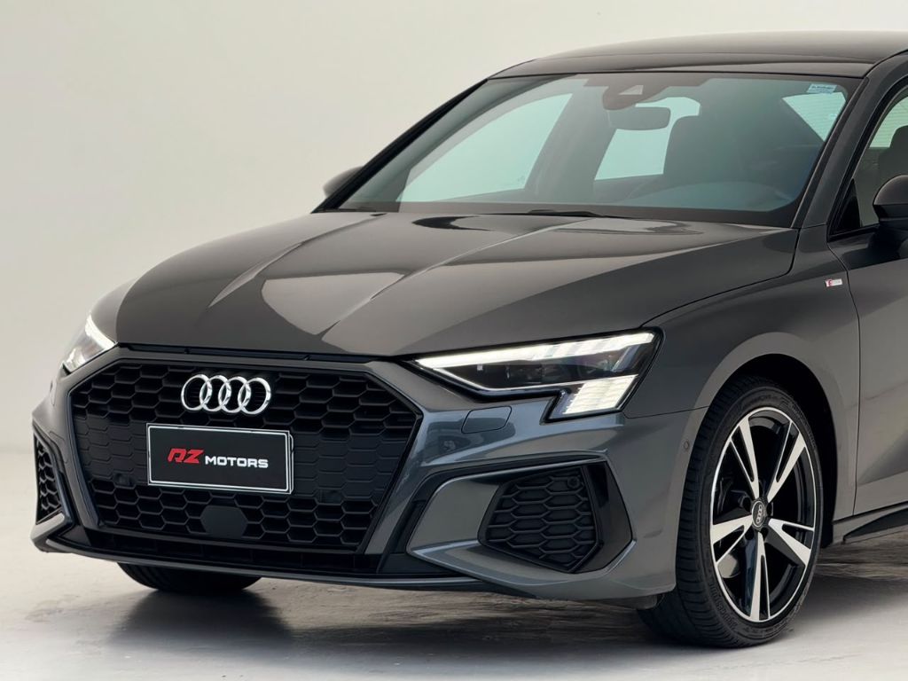 A3 Sed.Perf. Black 2.0 TFSI S-tr. (Hib.) — foto 2
