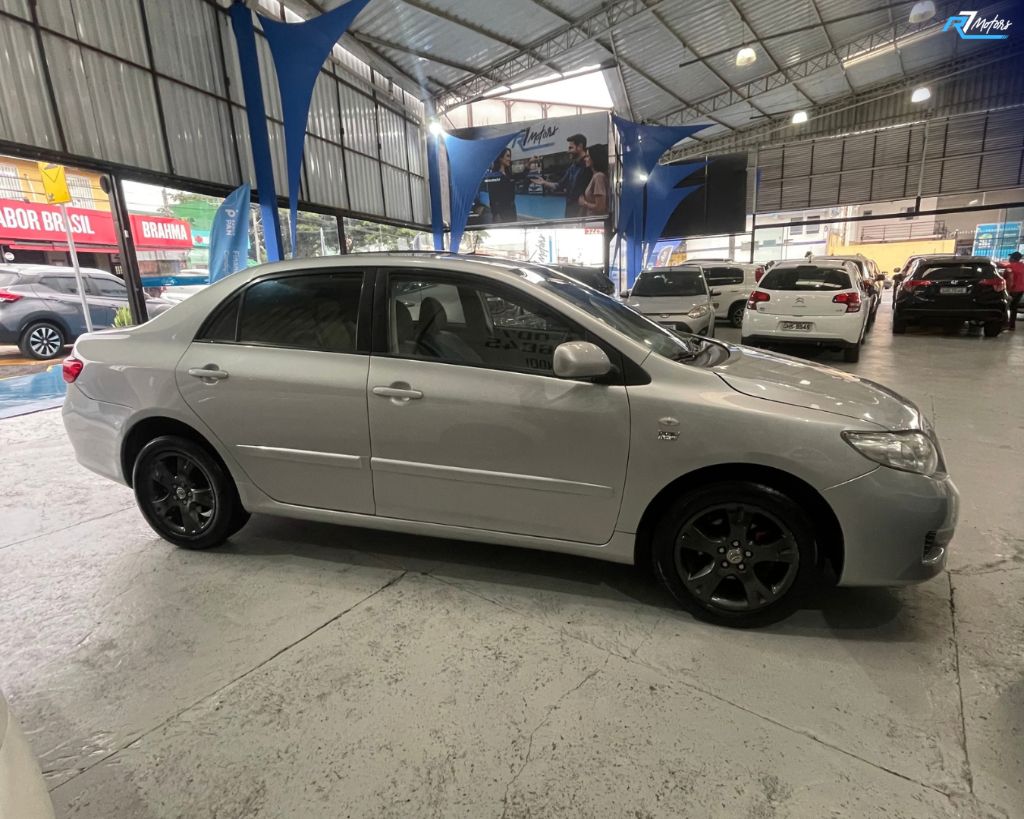 Corolla GLi 1.8 Flex 16V  Aut. — foto 13