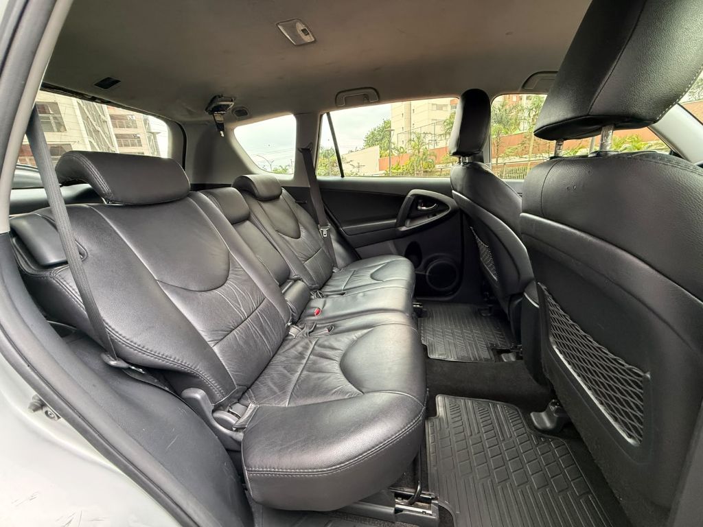 TOYOTA COROLLA RAV 4 2.4 4x2  — foto 11