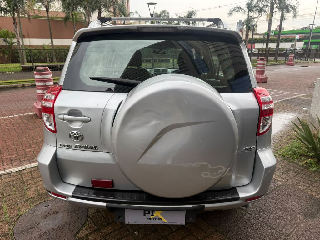 TOYOTA COROLLA RAV 4 2.4 4x2  — foto 2
