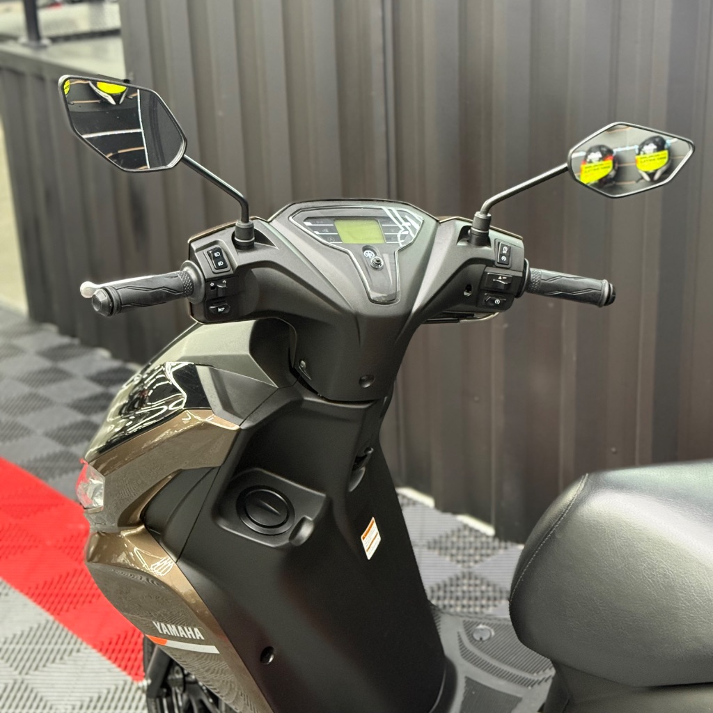 FLUO 125 ABS — foto 5