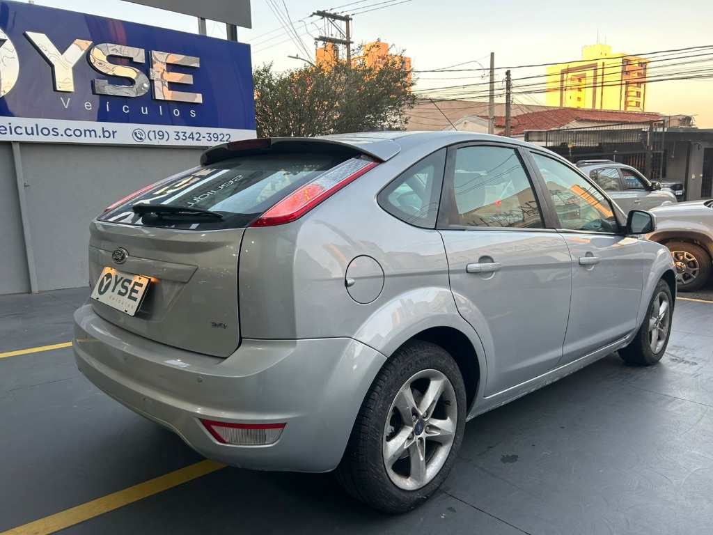 Focus 2.0 16V/ 2.0 16V Flex 5p — foto 5