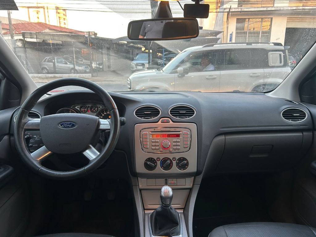 Focus 2.0 16V/ 2.0 16V Flex 5p — foto 8