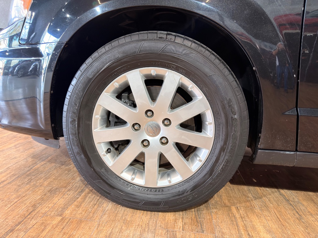 TOWN & COUNTRY Limited 3.8 /3.6 V6 Aut. — foto 11