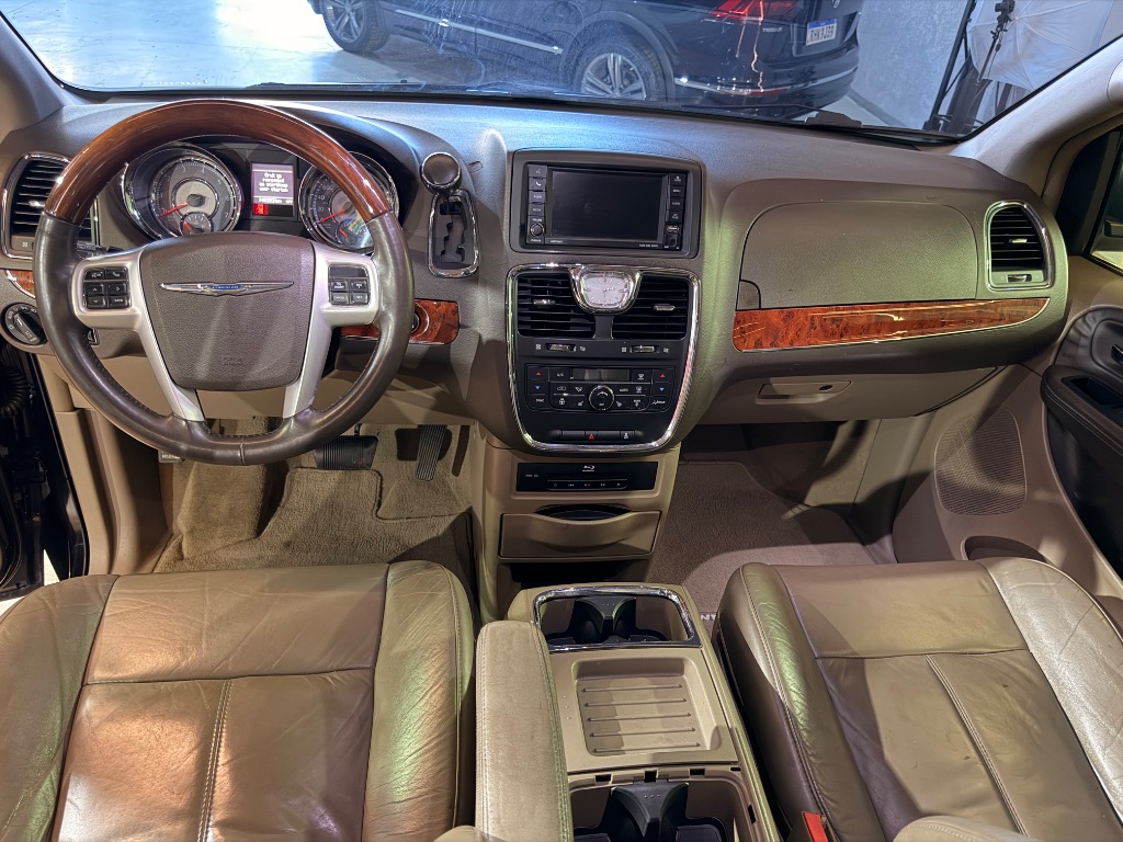 TOWN & COUNTRY Limited 3.8 /3.6 V6 Aut. — foto 6