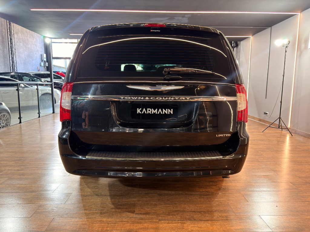 TOWN & COUNTRY Limited 3.8 /3.6 V6 Aut. — foto 3