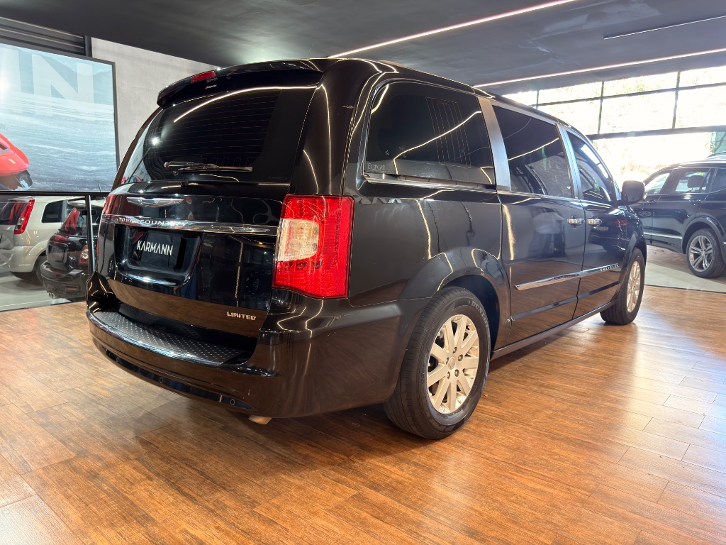 TOWN & COUNTRY Limited 3.8 /3.6 V6 Aut. — foto 5