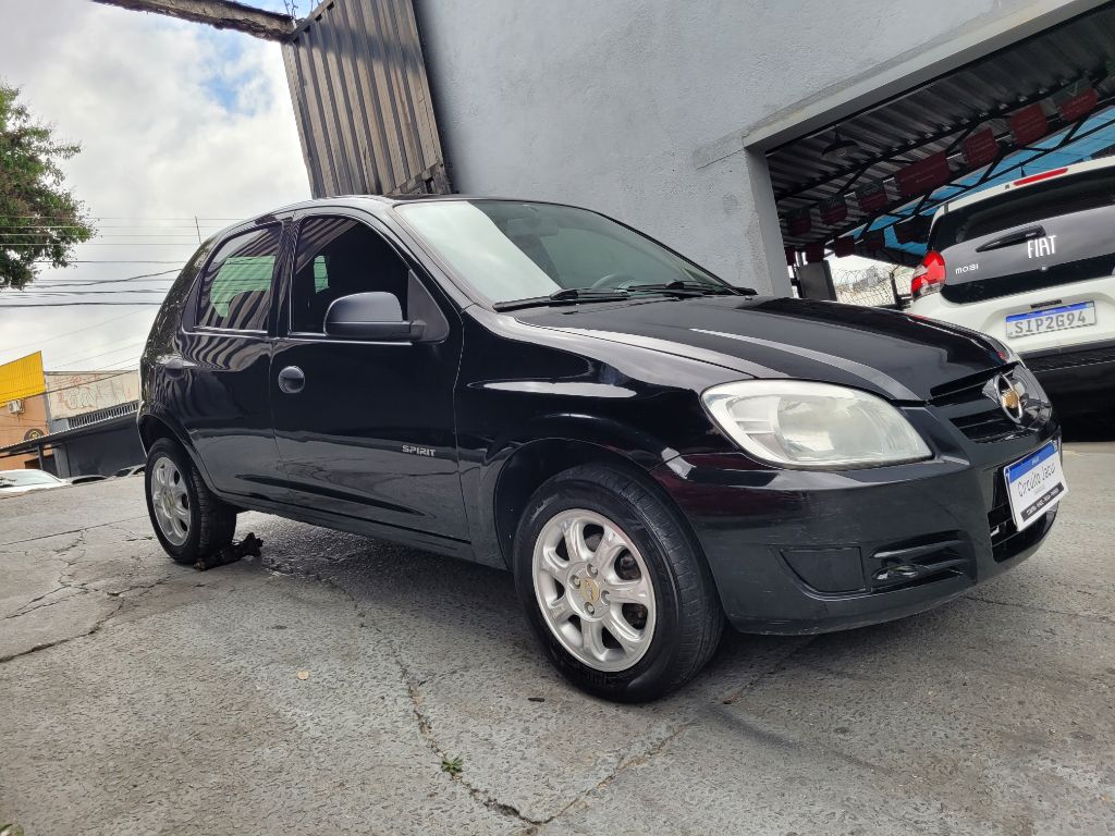 Celta Spirit 1.0 8V Flex 5 portas — foto 3