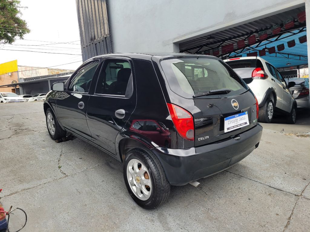 Celta Spirit 1.0 8V Flex 5 portas — foto 15