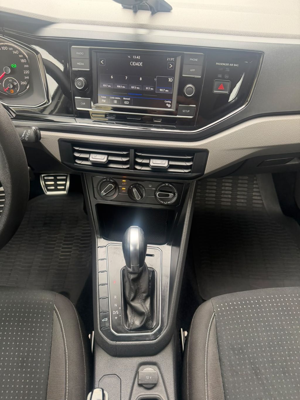 Polo Comfort. 200 TSI 1.0 Flex 12V Aut. — foto 16