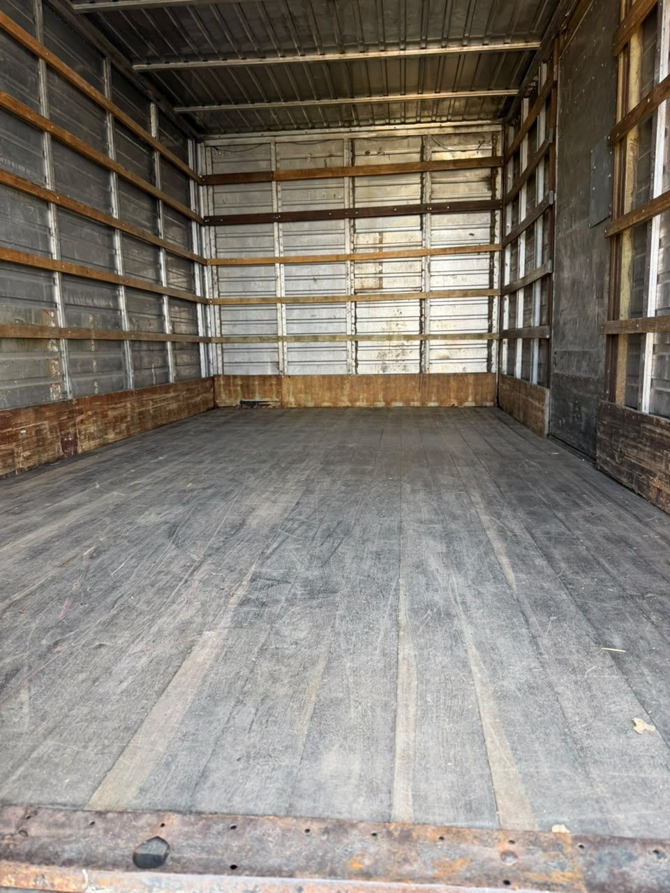 L 608 D — foto 4