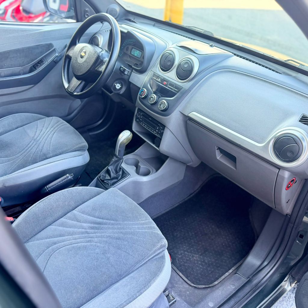 AGILE LTZ 1.4 MPFI 8V FlexPower 5p — foto 16
