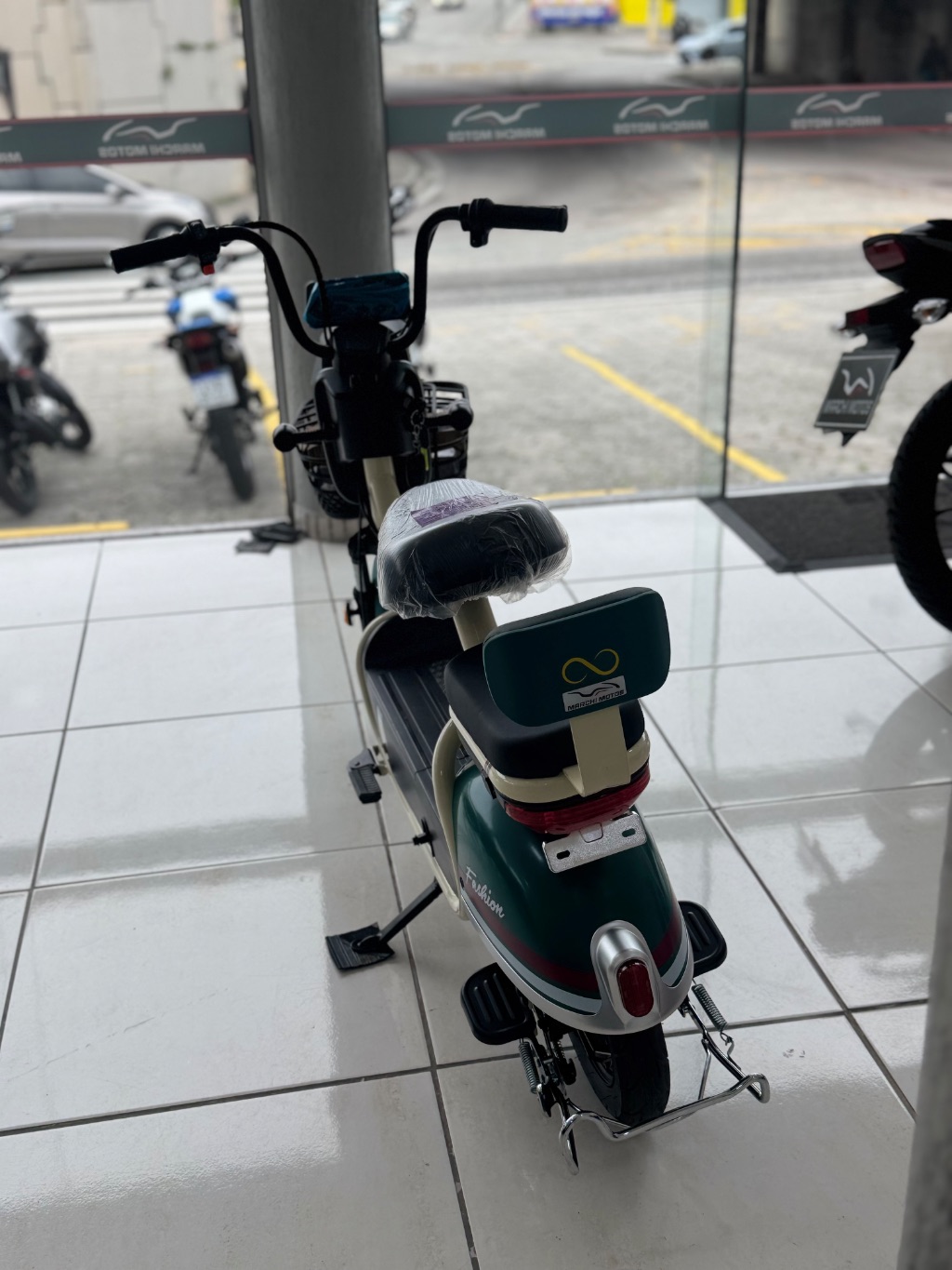 SCOOTER A-10 — foto 4