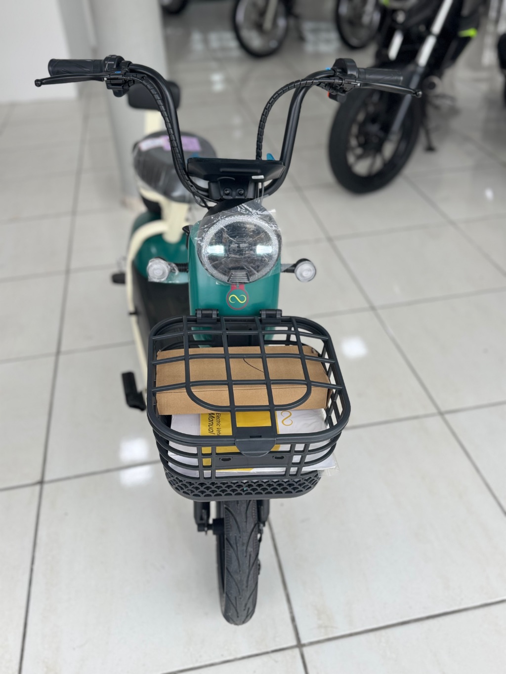 SCOOTER A-10 — foto 9