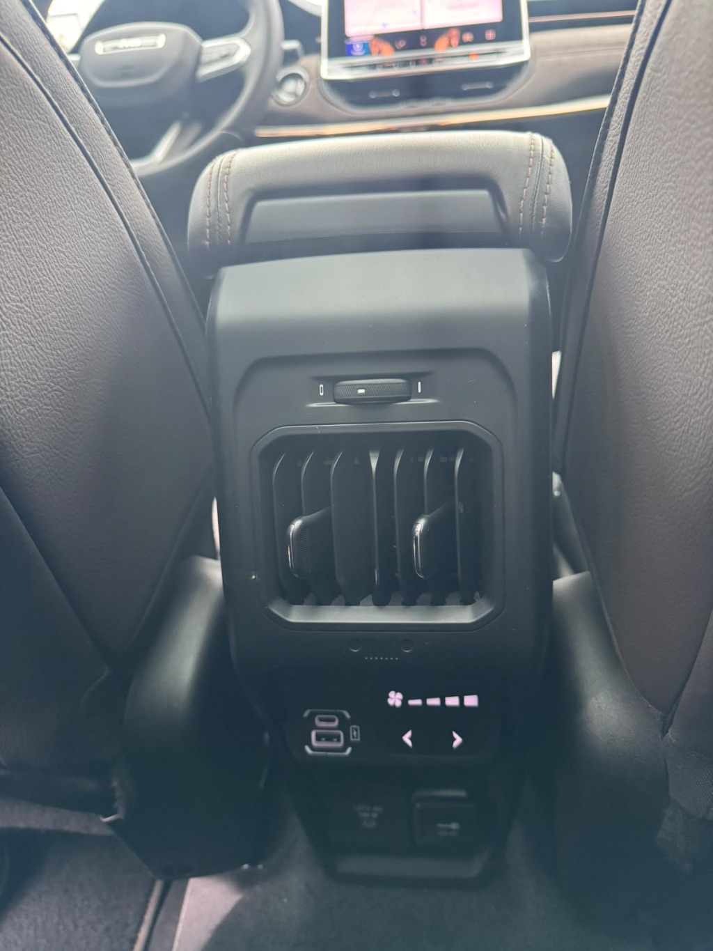 Commander Overland T270 1.3 TB Flex Aut. — foto 15