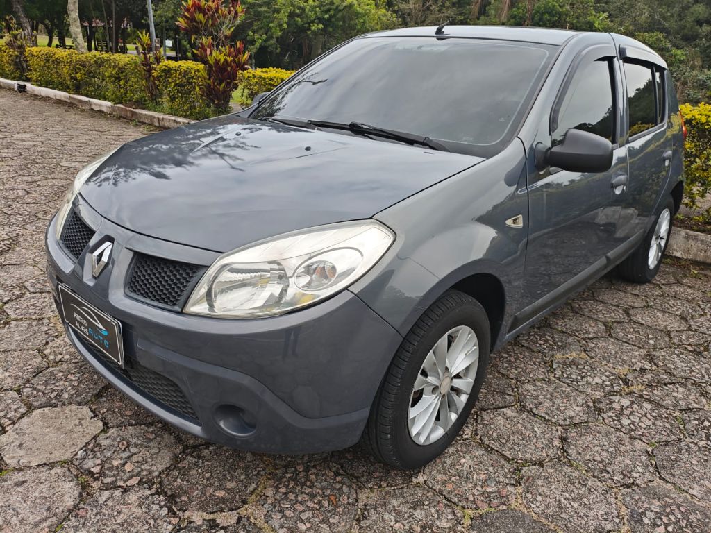 SANDERO Expression Hi-Flex 1.6 8V 5p — foto 1