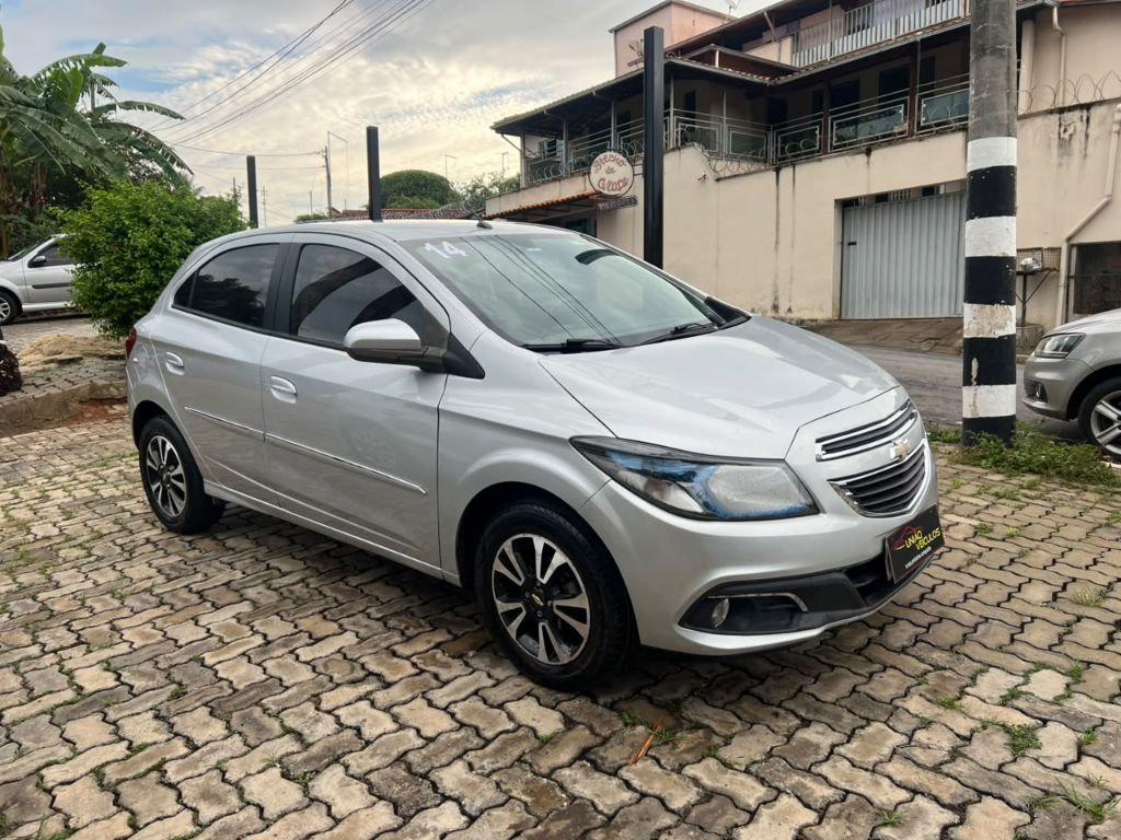 ONIX HATCH LTZ 1.4 8V FlexPower 5p Mec. — foto 1
