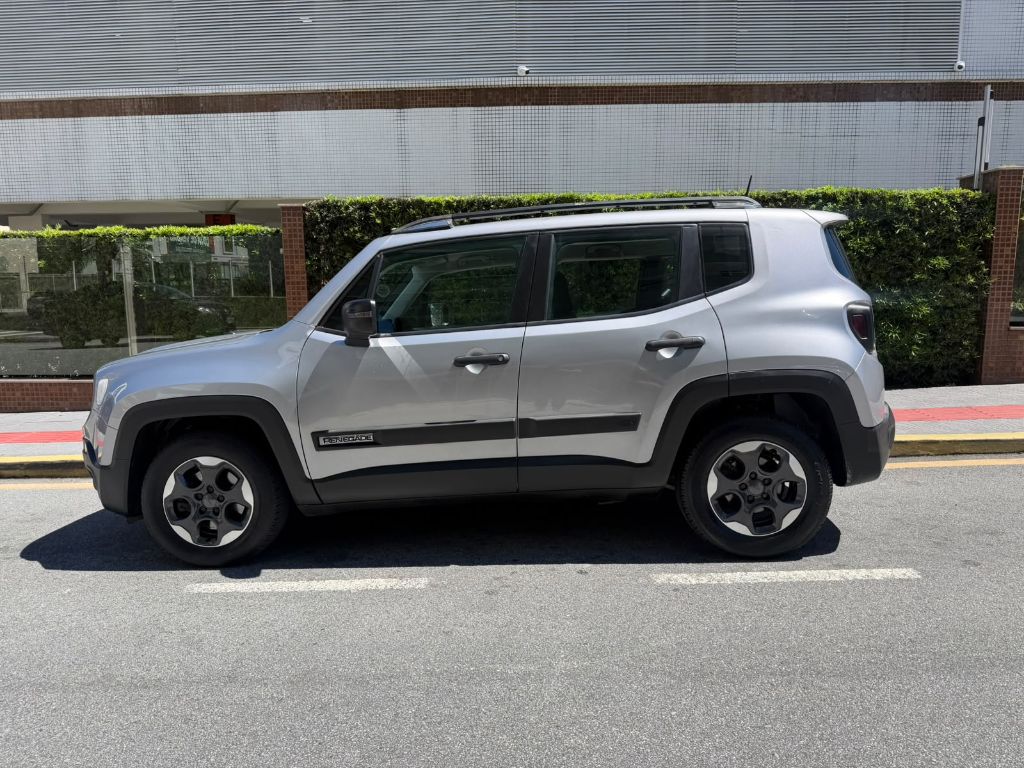 Renegade 1.8 4x2 Flex 16V Aut. — foto 3