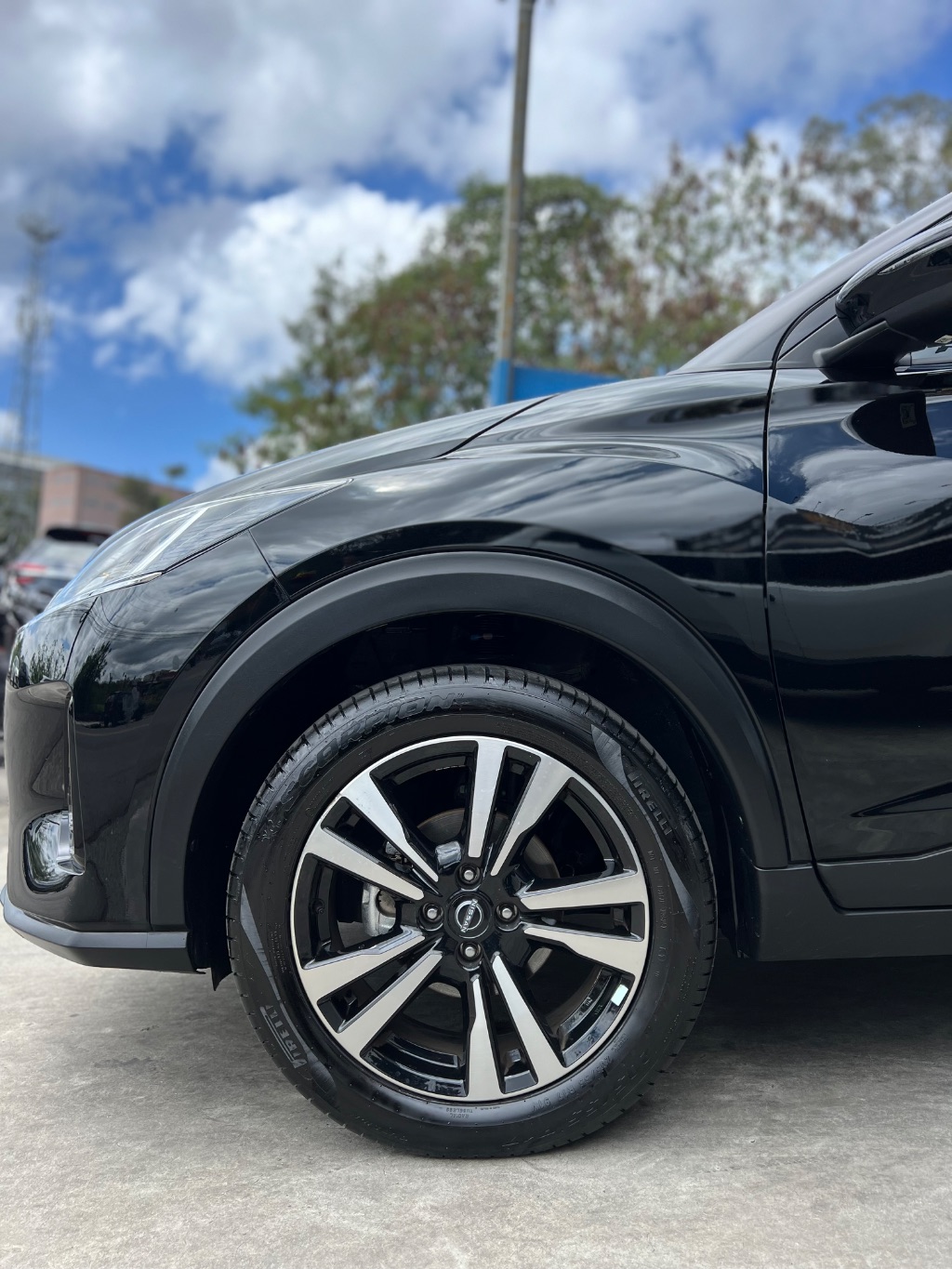 KICKS Play Sense 1.6 16V Flex Aut. — foto 6