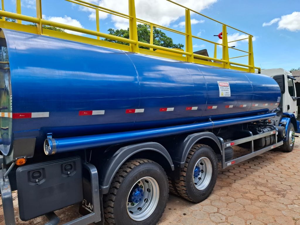 VM 270 6x4 2p (diesel) (E5) — foto 6
