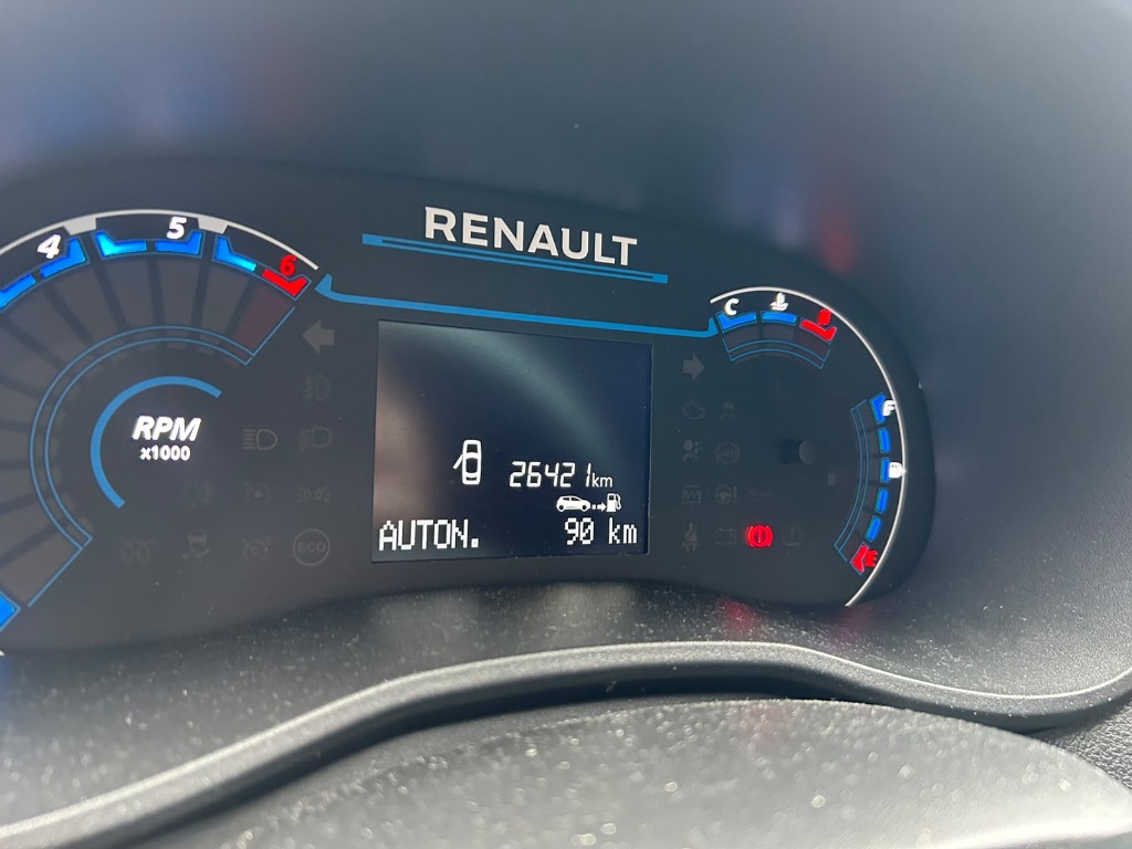 KWID Intense 1.0 Flex 12V 5p Mec. — foto 9