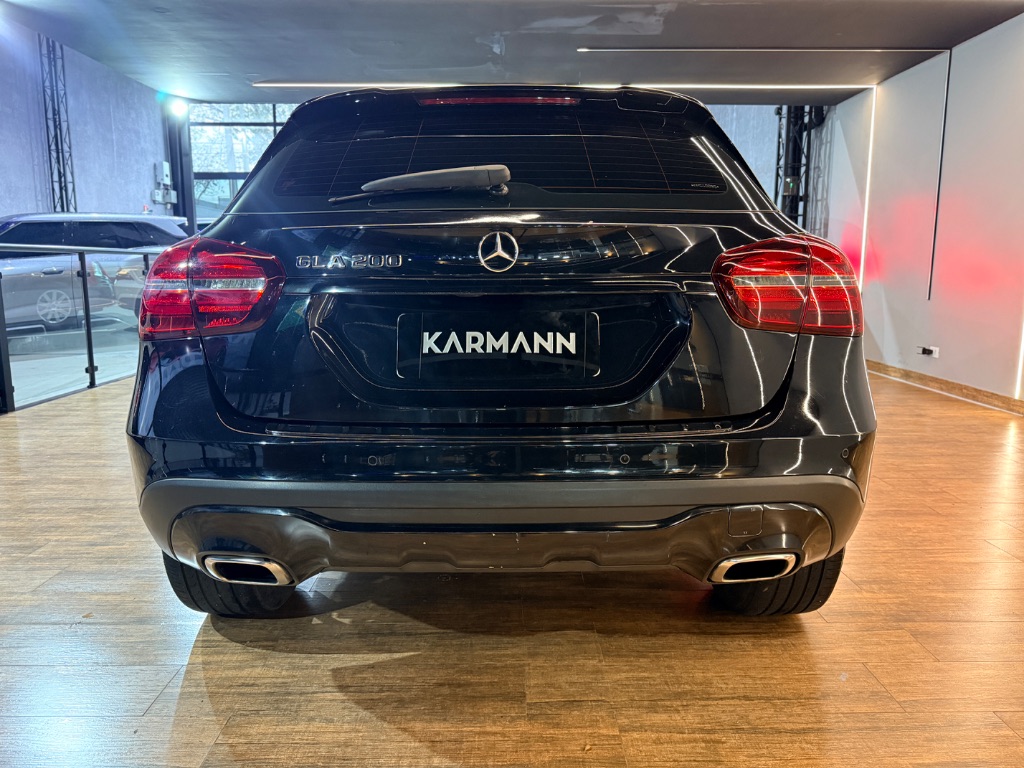 GLA 200 Advance 1.6/1.6 TB 16V Flex Aut. — foto 12