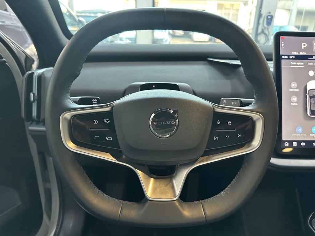 EX30 E40 Core (Elétrico) — foto 16