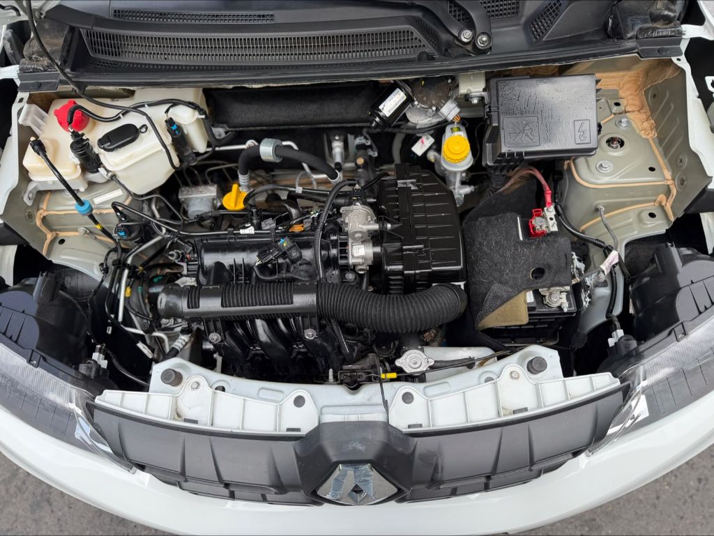 KWID Zen 1.0 Flex 12V 5p Mec. — foto 10