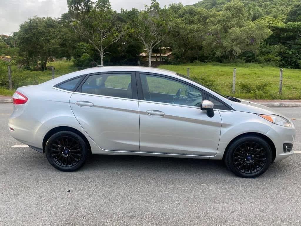 Fiesta TIT./TIT.Plus 1.6 16V Flex Aut. — foto 8