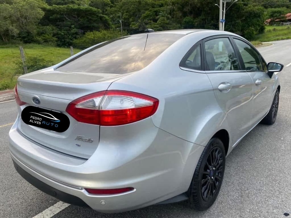 Fiesta TIT./TIT.Plus 1.6 16V Flex Aut. — foto 4