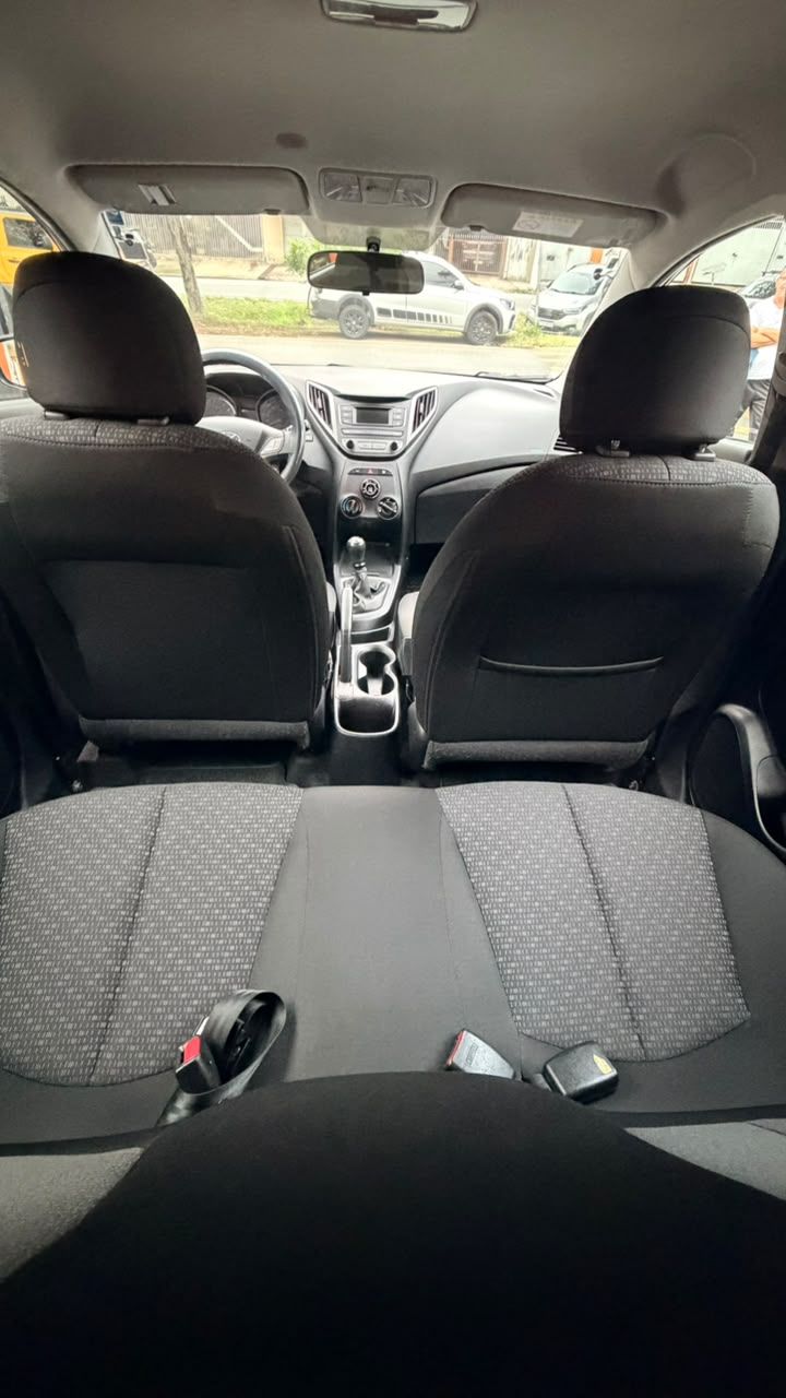 HYUNDAI HB20 COMF — foto 8