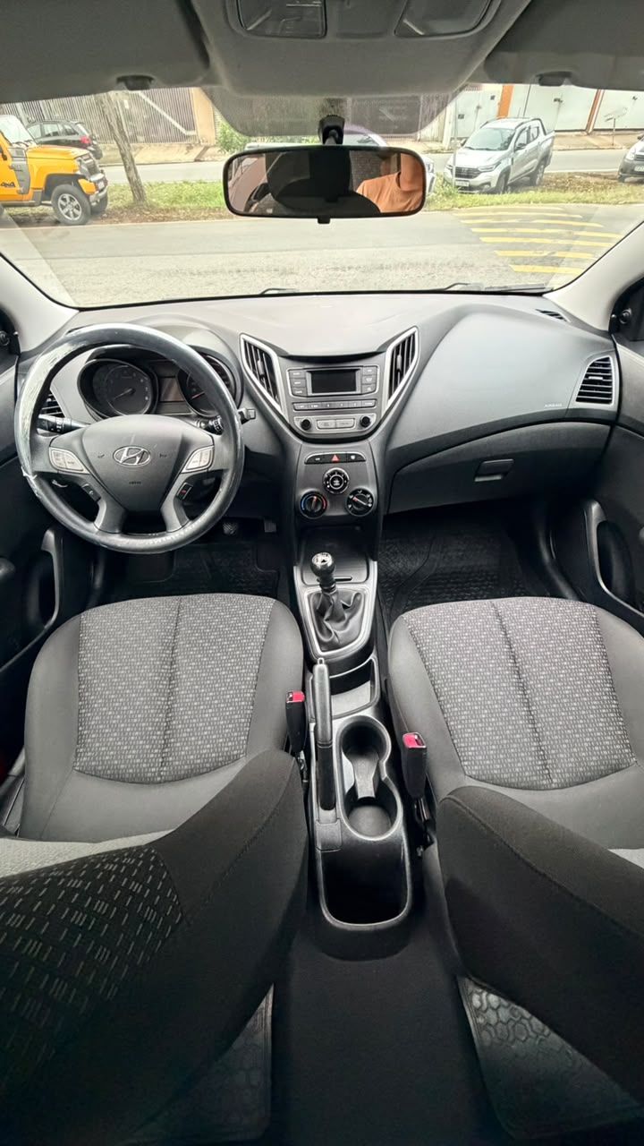 HYUNDAI HB20 COMF — foto 11