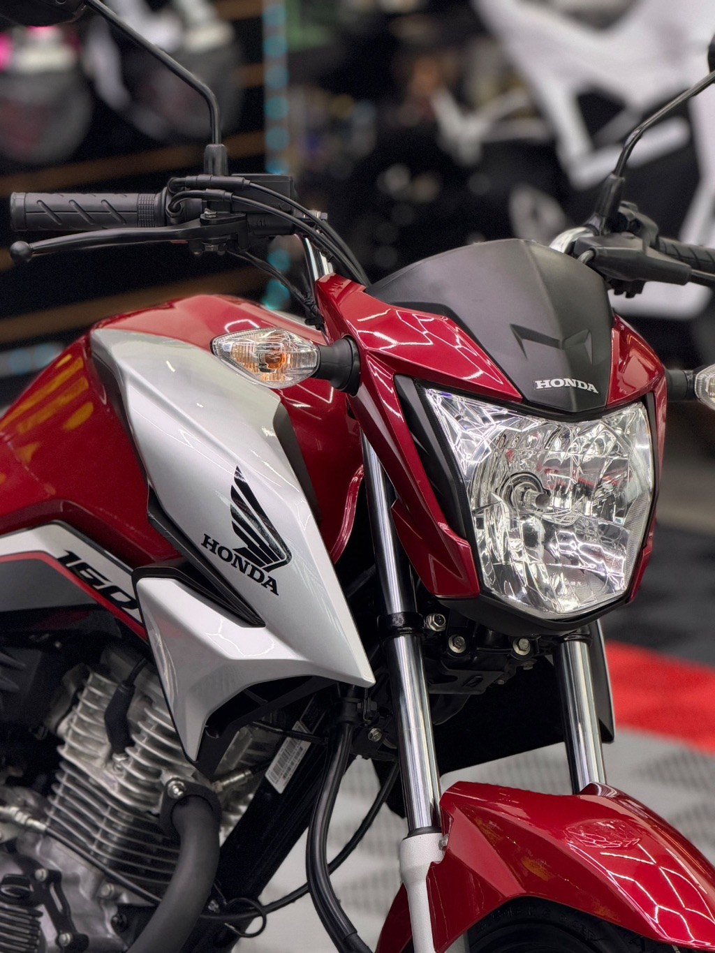 CG 160 TITAN  — foto 3